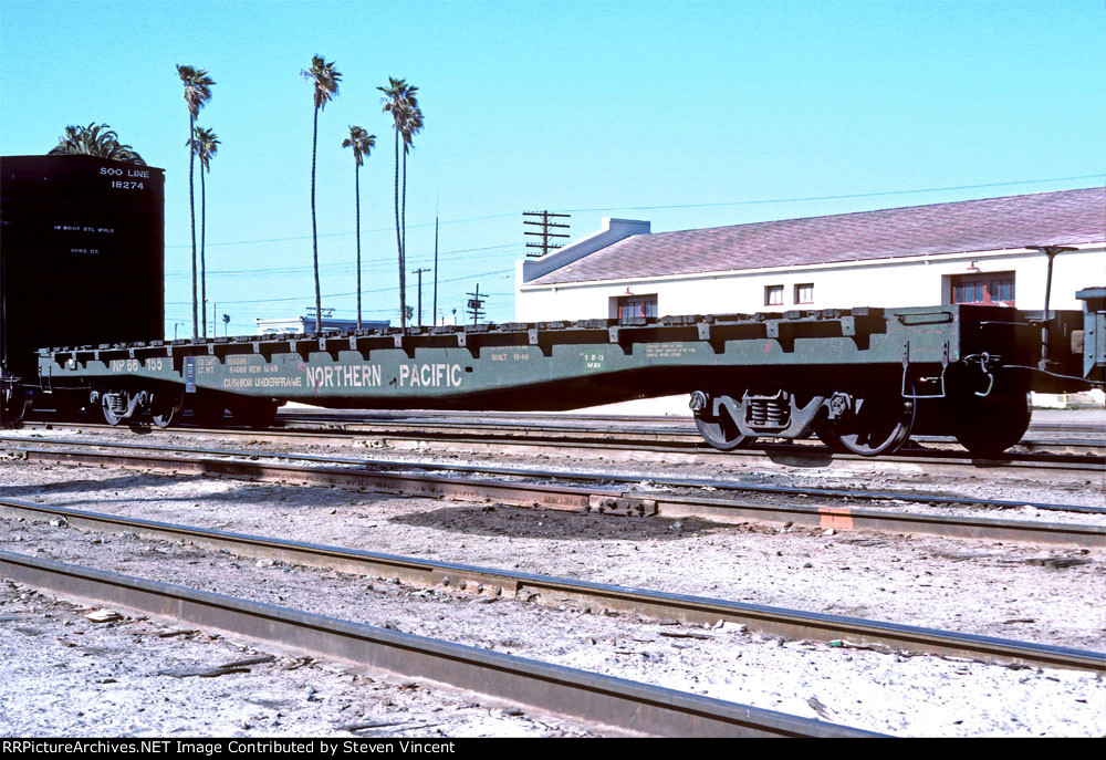 Northern Pacific 60' flat NP #66155